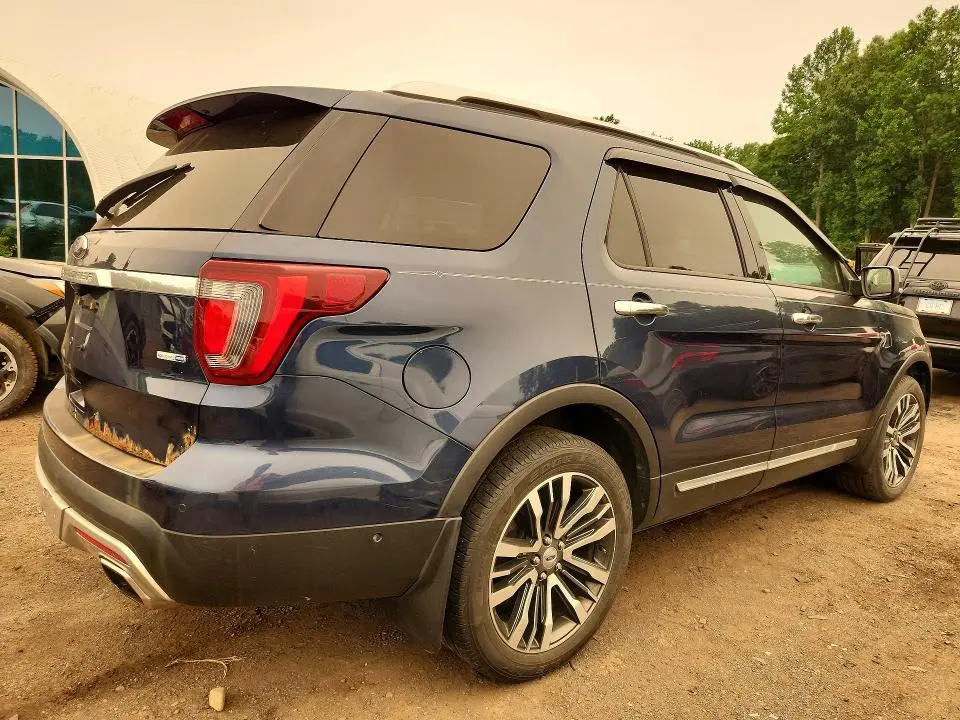 2016 FORD EXPLORER PLATINUM  
