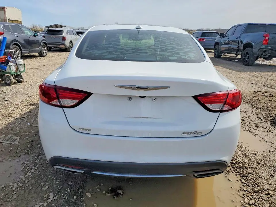 2015 CHRYSLER 200 C  