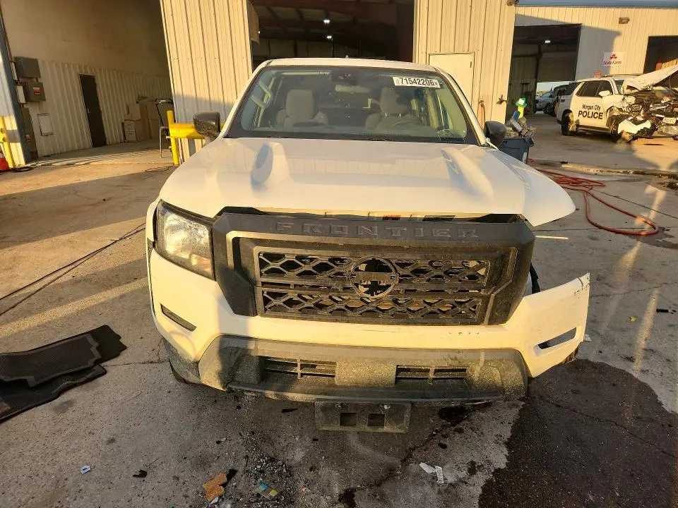 2023 NISSAN FRONTIER S  