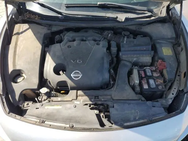 2014 NISSAN MAXIMA S  
