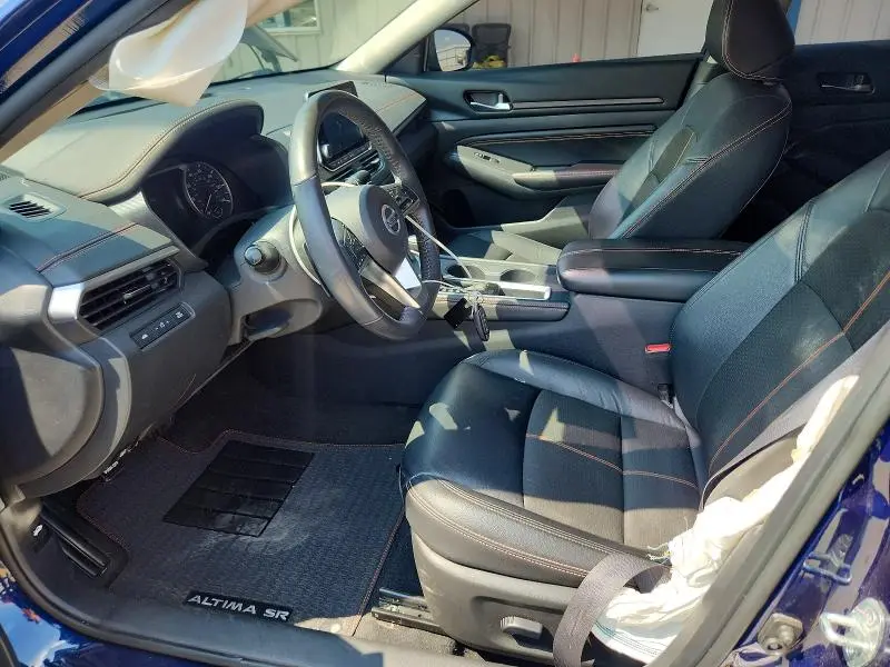 2022 NISSAN ALTIMA SR  