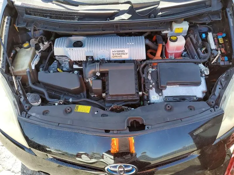 2012 TOYOTA PRIUS TWO  