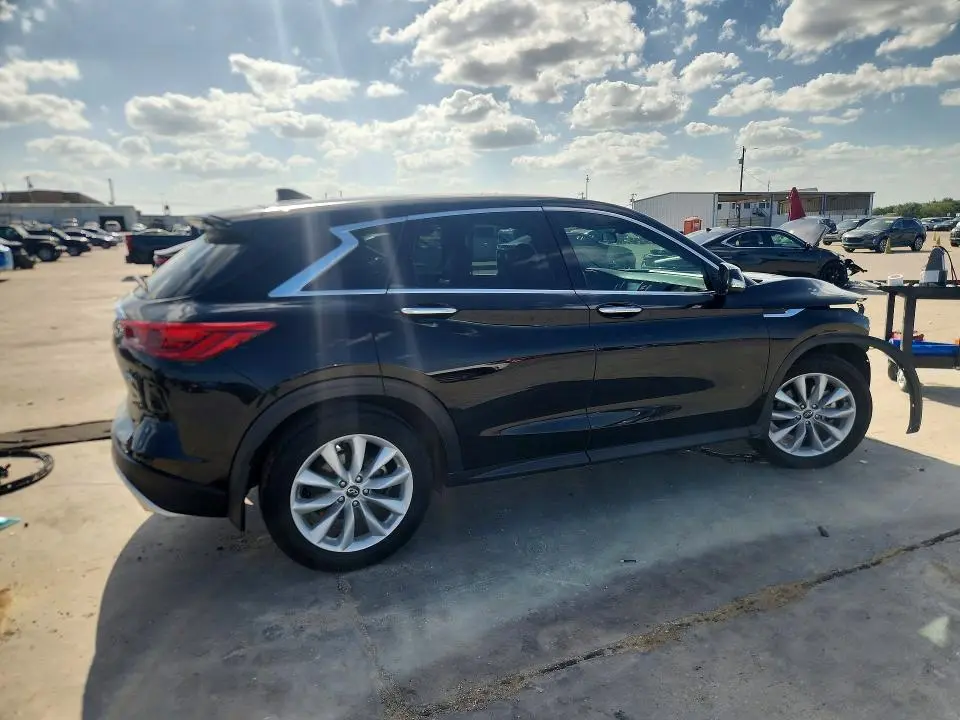 2019 INFINITI QX50 PURE  