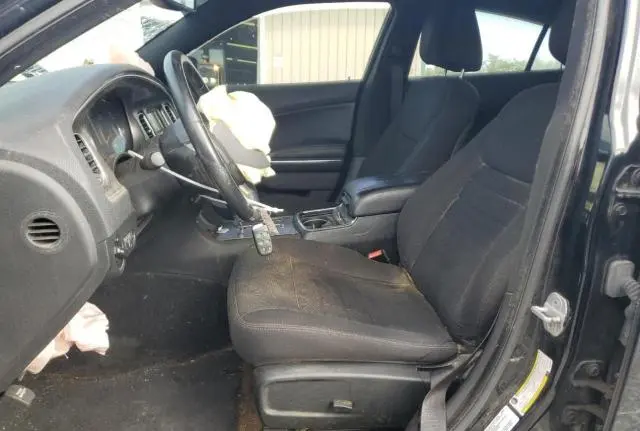 2013 DODGE CHARGER SE