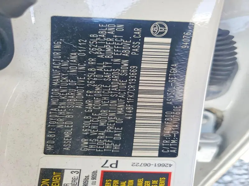 2012 TOYOTA CAMRY XLE  