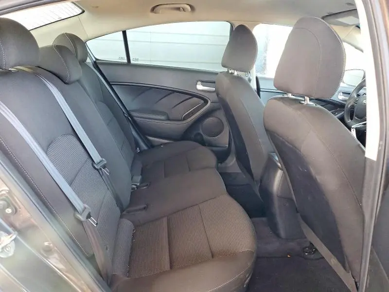 2018 KIA FORTE LX  