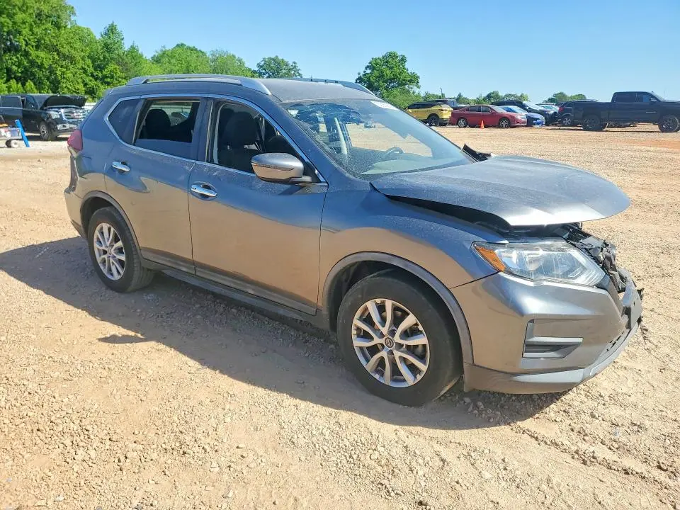 2020 NISSAN ROGUE SV  