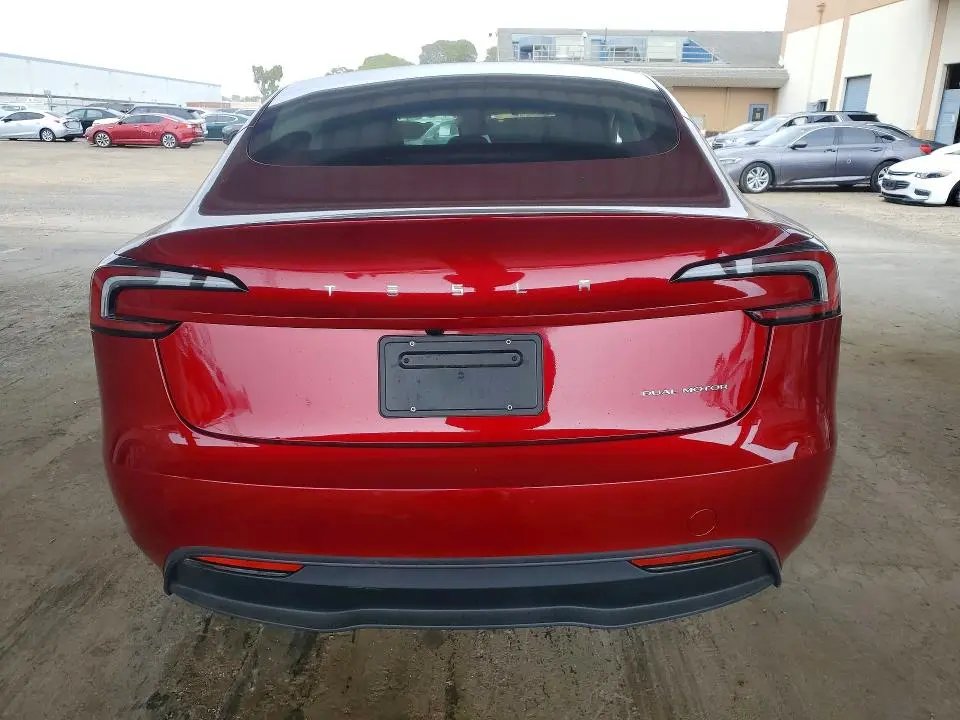 2025 TESLA MODEL 3   
