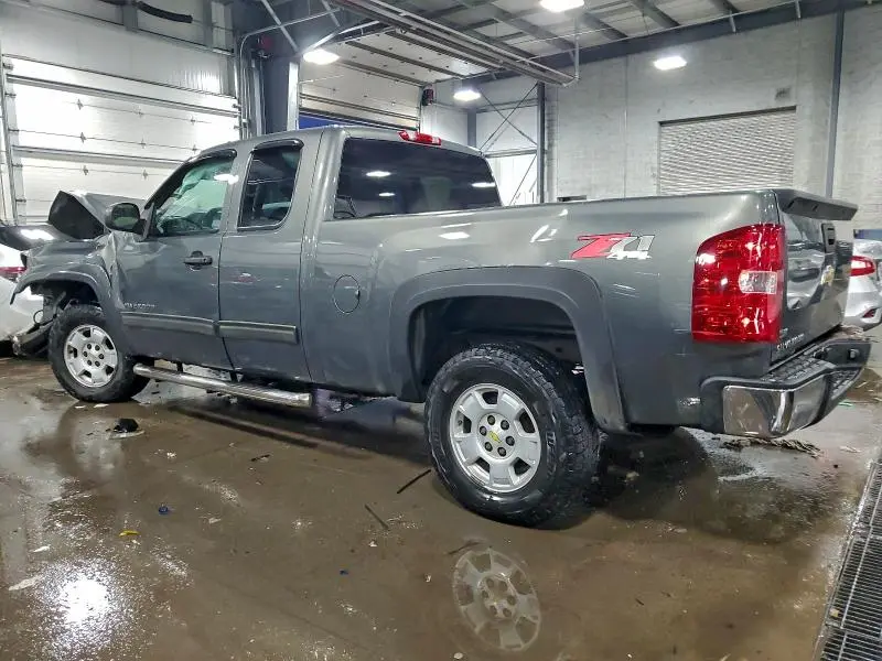 2011 CHEVROLET SILVERADO K1500 LT  