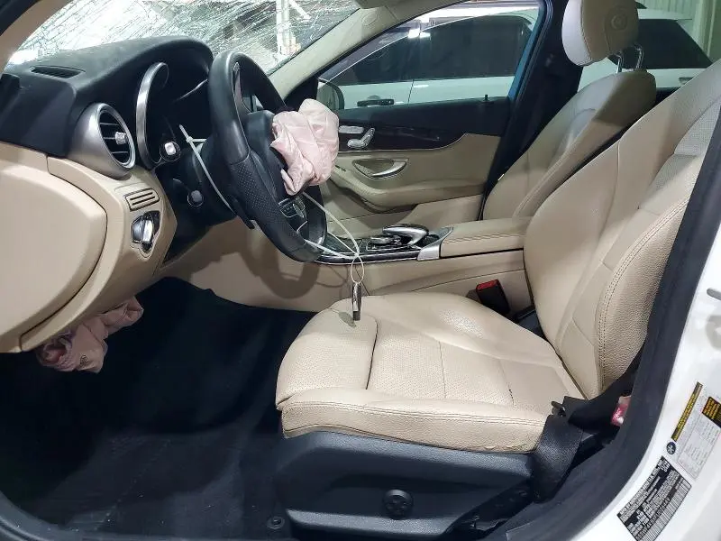 2015 MERCEDES-BENZ C 300 4MATIC  