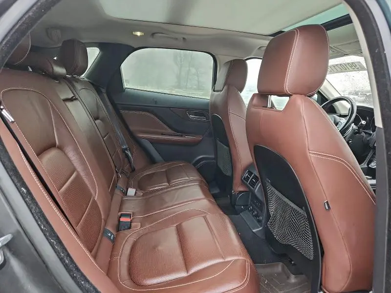 2018 JAGUAR F-PACE S  