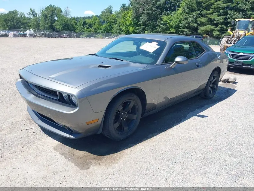 2012 DODGE CHALLENGER SXT