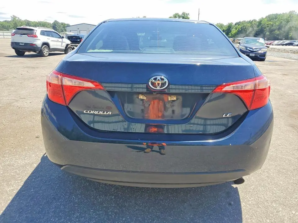 2018 TOYOTA COROLLA LE  