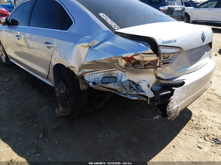 2015 VOLKSWAGEN PASSAT 1.8T LIMITED EDITION