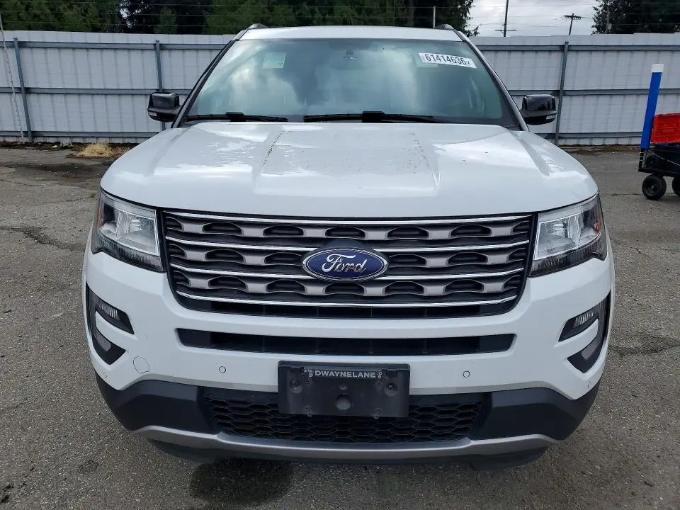 2017 FORD EXPLORER XLT  