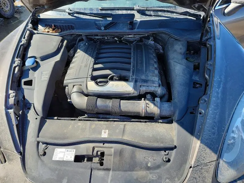 2012 PORSCHE CAYENNE   