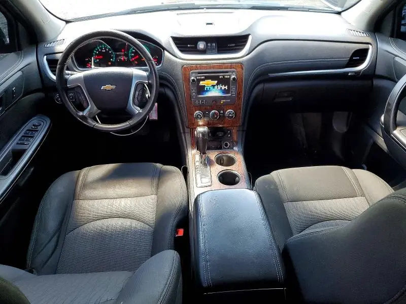 2013 CHEVROLET TRAVERSE LT  