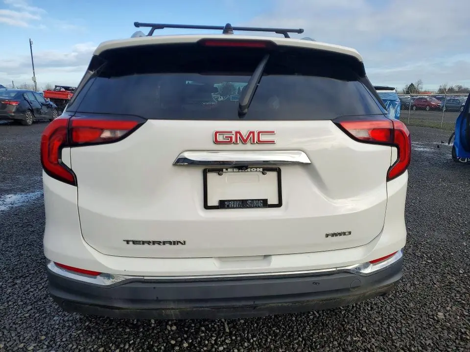 2020 GMC TERRAIN SLT  