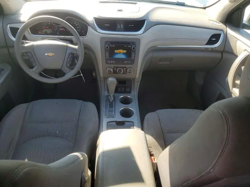 2015 CHEVROLET TRAVERSE LS  