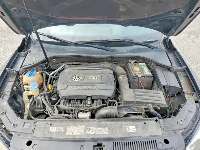 2014 VOLKSWAGEN PASSAT S  