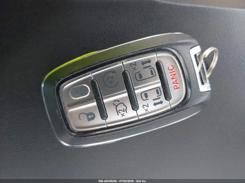 2018 CHRYSLER 300 300S