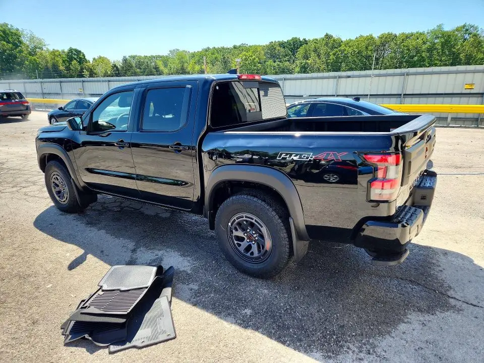 2025 NISSAN FRONTIER PRO-4X  