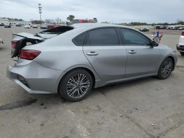 2024 KIA FORTE GT LINE  