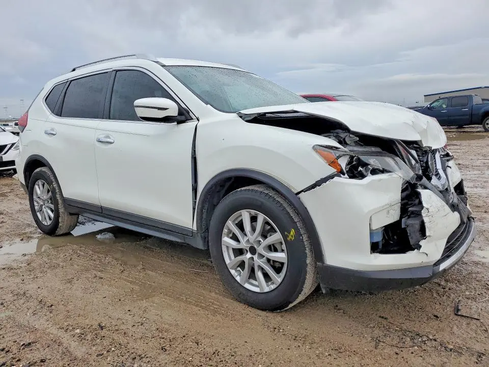 2018 NISSAN ROGUE SV  