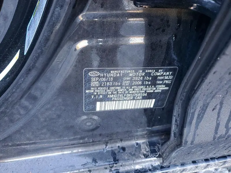 2019 HYUNDAI ELANTRA SE  