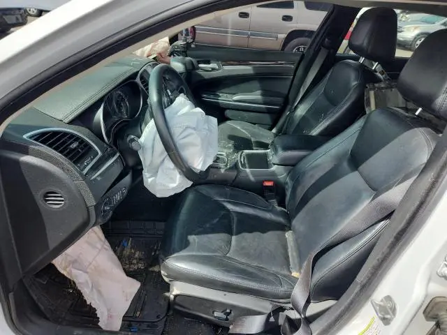 2016 CHRYSLER 300 LIMITED  