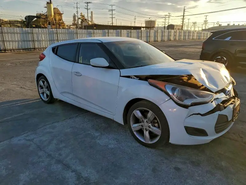 2015 HYUNDAI VELOSTER   