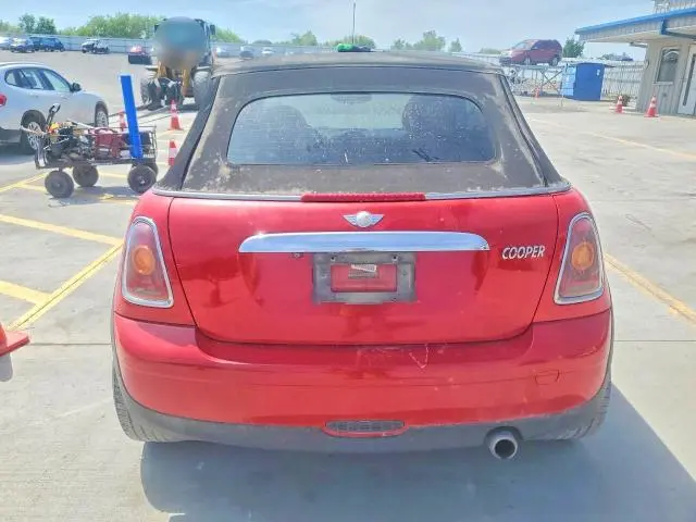 2010 MINI COOPER   