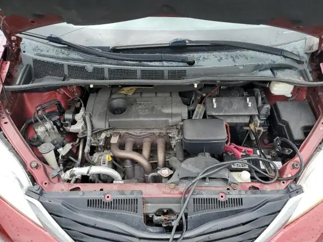 2011 TOYOTA SIENNA BASE