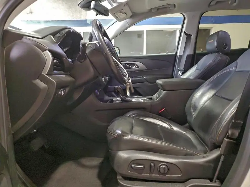 2020 CHEVROLET TRAVERSE RS  