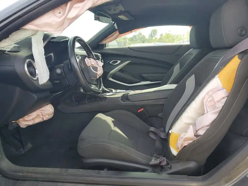 2017 CHEVROLET CAMARO LT  