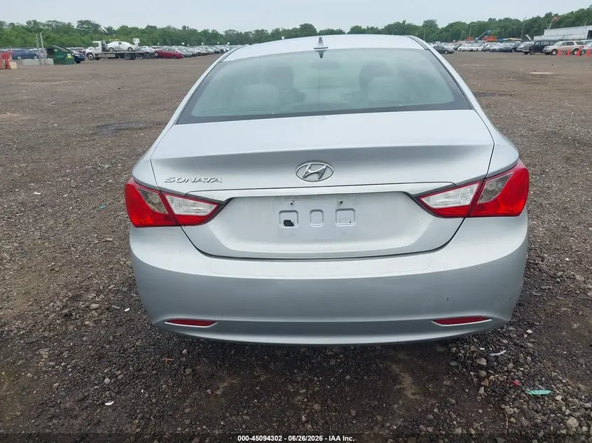 2012 HYUNDAI SONATA GLS