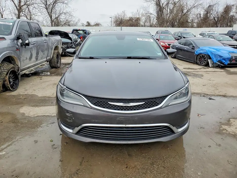 2015 CHRYSLER 200 LIMITED  