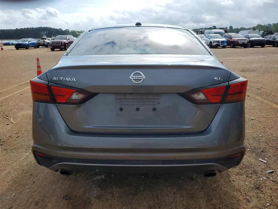 2020 NISSAN ALTIMA SL  