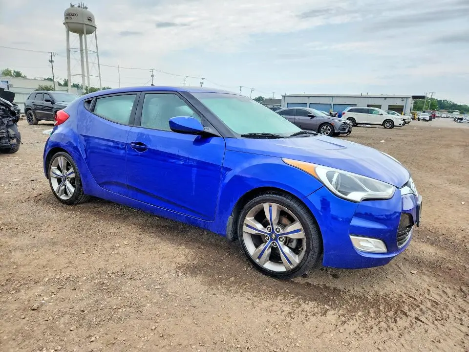 2013 HYUNDAI VELOSTER BASE  