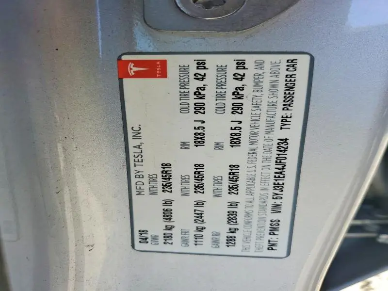 2018 TESLA MODEL 3   