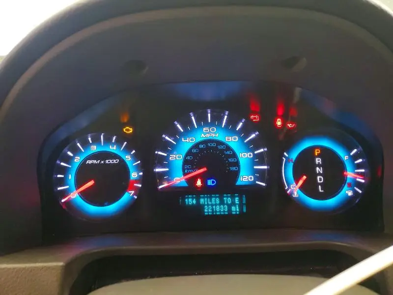2011 FORD FUSION SE  