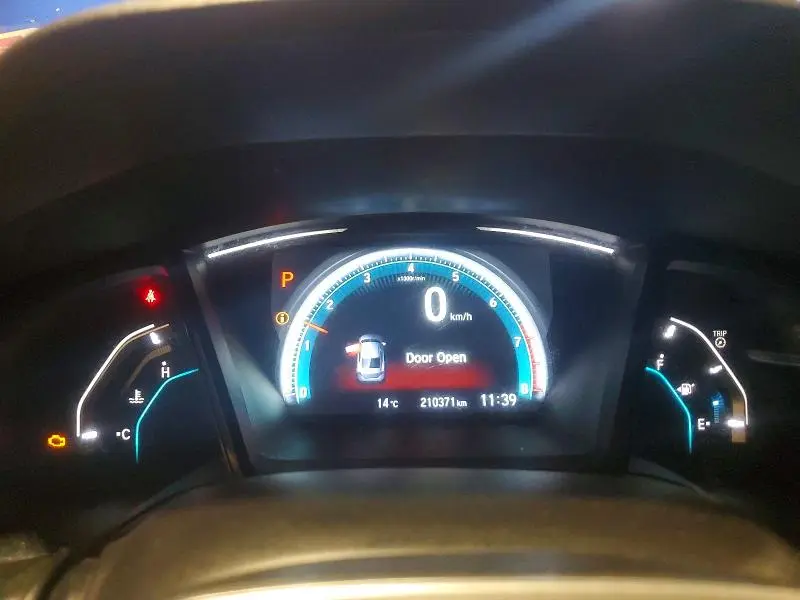 2018 HONDA CIVIC LX  