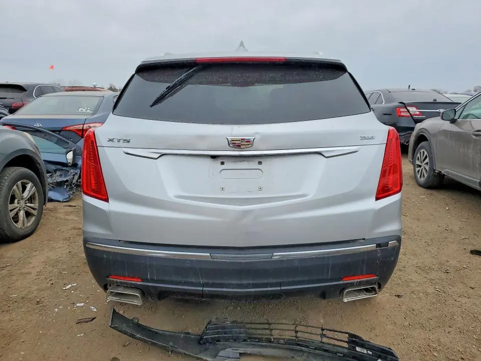 2018 CADILLAC XT5   