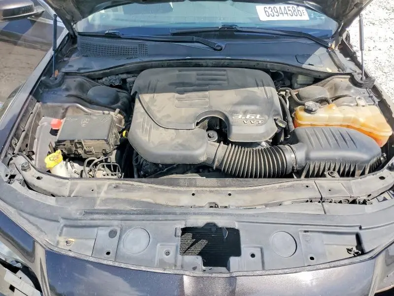 2013 CHRYSLER 300   