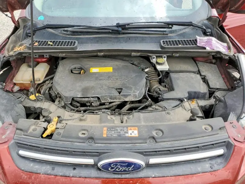 2016 FORD ESCAPE SE  