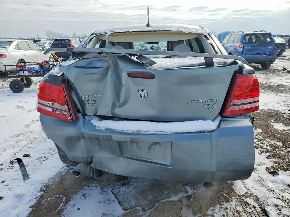 2010 DODGE AVENGER R  