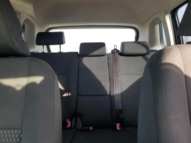 2011 VOLKSWAGEN TIGUAN S  