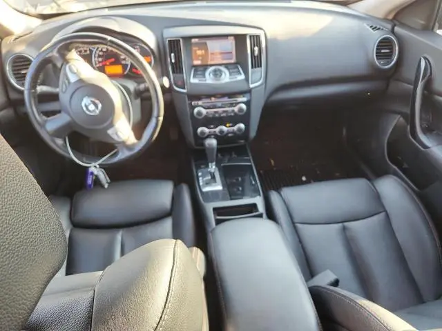 2011 NISSAN MAXIMA S  