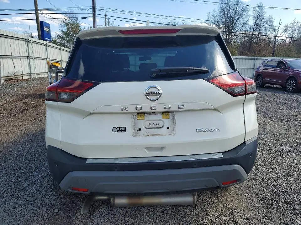 2021 NISSAN ROGUE SV  