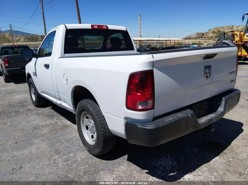2017 RAM 1500 TRADESMAN  4X4 6'4 BOX